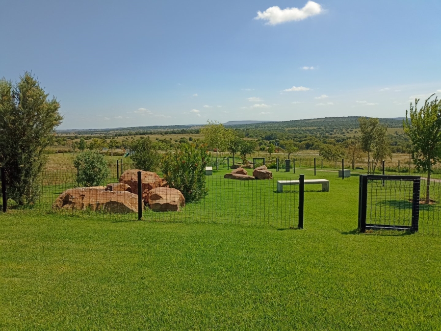 Commercial Property for Sale in Vyfhoek A H North West